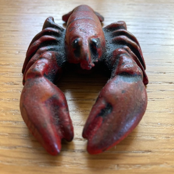 Maine lobster cast iron bottle opener or paperweight - Picture 3 of 4
